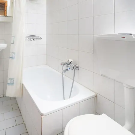 The Square 아파트