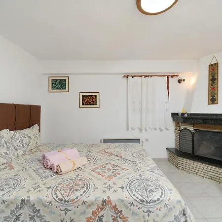 아파트 The Square