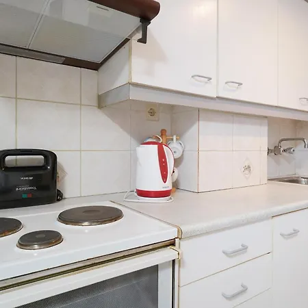 The Square * Maries (Thasos)