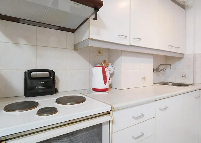 The Square * Maries (Thasos)